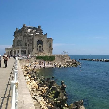 Cazino Blue Marina Apartment Constanta Bagian luar foto