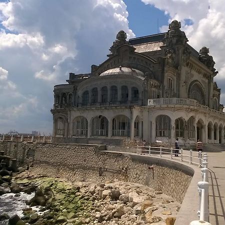 Cazino Blue Marina Apartment Constanta Bagian luar foto
